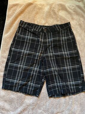 Men's Vintage Baggy/loose Black & Gray O’Neill Plaid Board Shorts